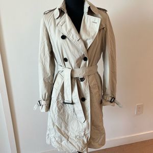 Burberry Kensington or Chelsea Trench